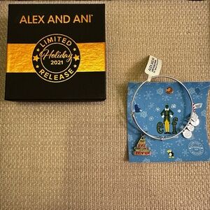 NWT Alex And Ani Buddy the Elf Santa I Know Him Silver Bangle Bracelet